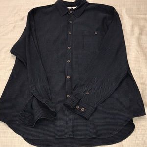 Tommy Bahama black long sleeve shirt